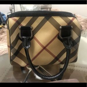 Burberry Bag , Original 100%